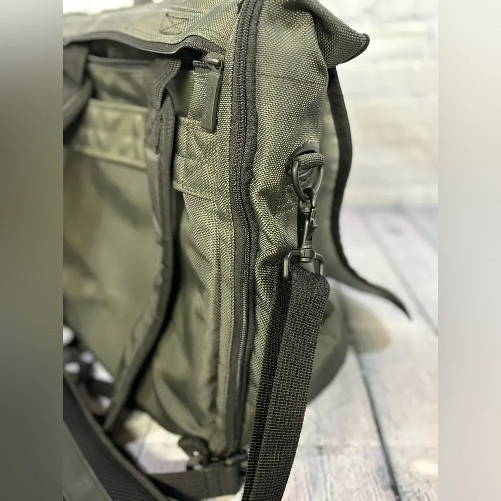 Kensington Saddle Pro Khaki Green Laptop Convertible Backpack Messenger Bag